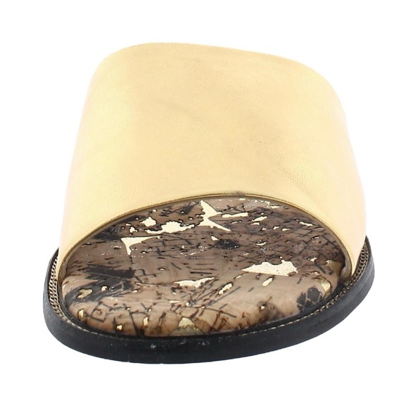 *SOLD* Karl Lagerfeld Gloria Metallic Slip On - Picture 9 of 10